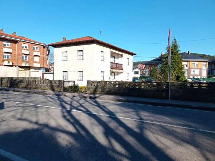 Casa de 4 habitaciones en venta en Cantabria, Cantabria