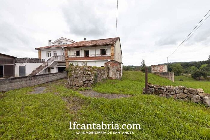 Cantabria, Cantabria: Casa en venta de 3 habitaciones