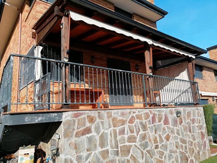 Casa en venta de 5 habitaciones: Mataelpino, El Boalo Cerceda Mataelpino