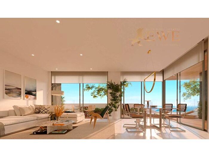 Piso de 3 habitaciones en venta en Comunitat Valenciana, Alicante