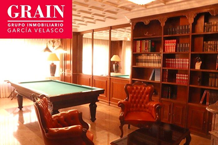 Casas en venta y pisos alquiler - 3
