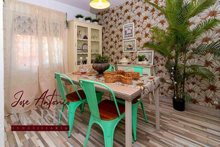 Casa de 2 habitaciones en venta en Ciudad Jardín, Badajoz Capital