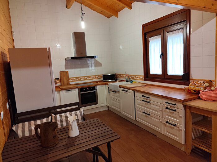 Casas en venta y pisos alquiler - 2