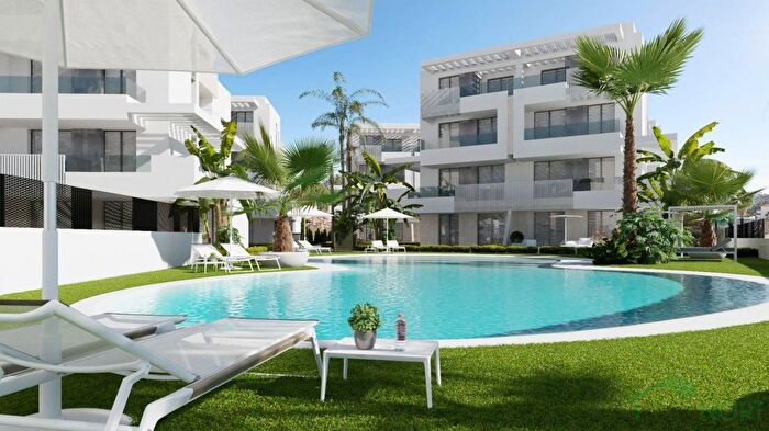 Piso en venta de 2 habitaciones en Región de Murcia, Murcia
