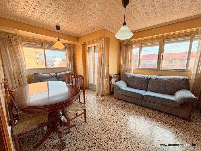 Piso en venta de 3 habitaciones en Poblats Marítims, La Malvarosa