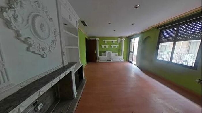 Piso de 3 habitaciones en venta en Centro, Zona Centro