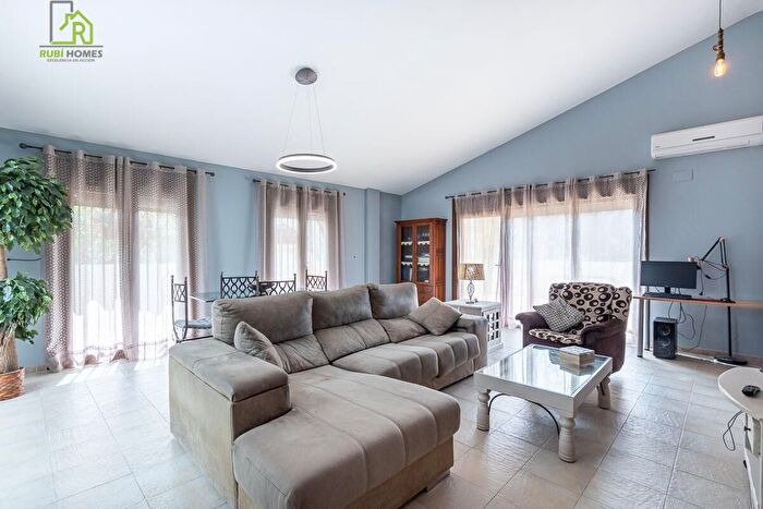 Casa de 3 habitaciones en venta en Aljomahima Ermita, Las Gabias