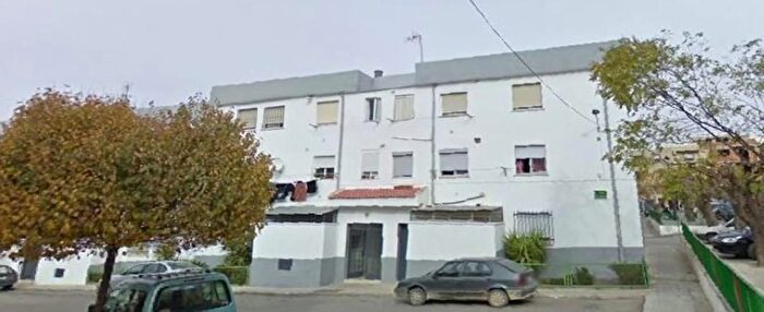 Piso de 3 habitaciones en venta en Jamilena, Jaén