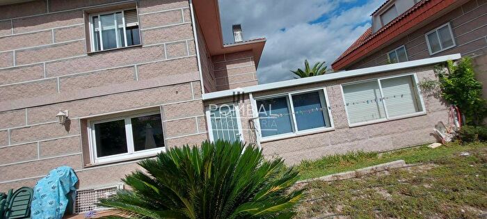 Casa en venta de 4 habitaciones, Galicia, Ourense