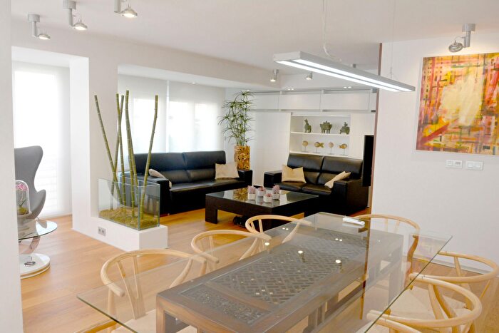 Piso en venta de 3 habitaciones en Centro, Almería Capital