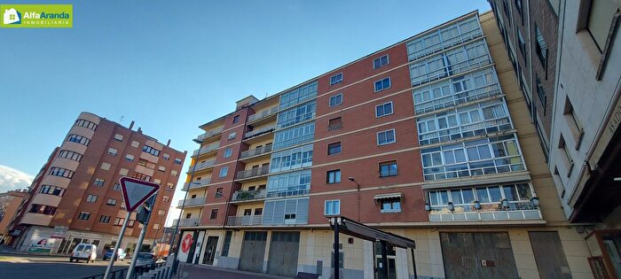Piso de 3 habitaciones en venta en Plaza de Toros Las Tenerías, Aranda de Duero