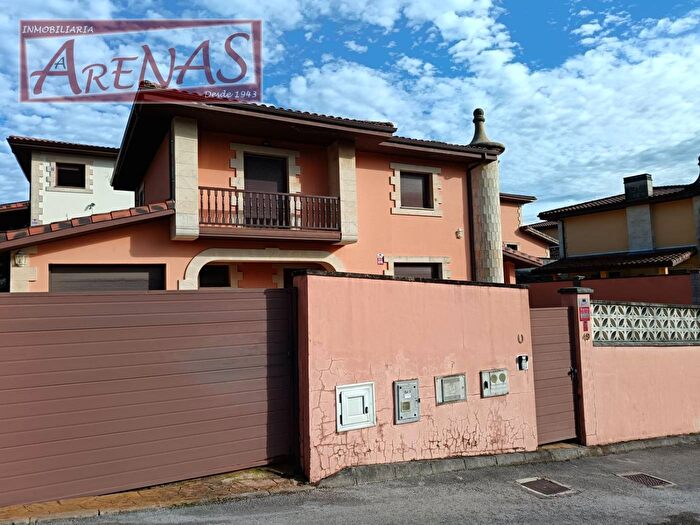 Casa en venta de 4 habitaciones, Cantabria, Cantabria