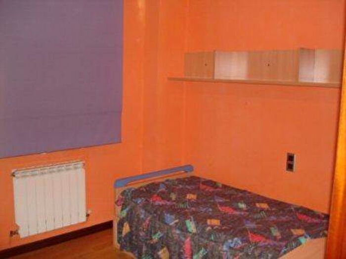 Castilla y León, León: Piso en venta de 2 habitaciones