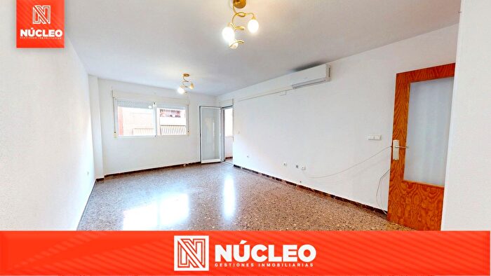 Piso en venta de 4 habitaciones en Centro, Mutxamel