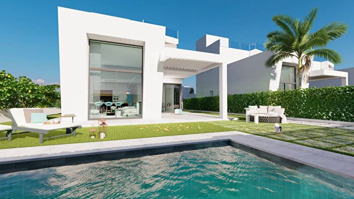 Casa en venta de 3 habitaciones en Comunitat Valenciana, Alicante