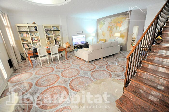 Casa en venta de 4 habitaciones: Poblats Marítims, Natzaret