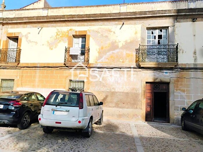 Casa en venta de 12 habitaciones en Extremadura, Cáceres