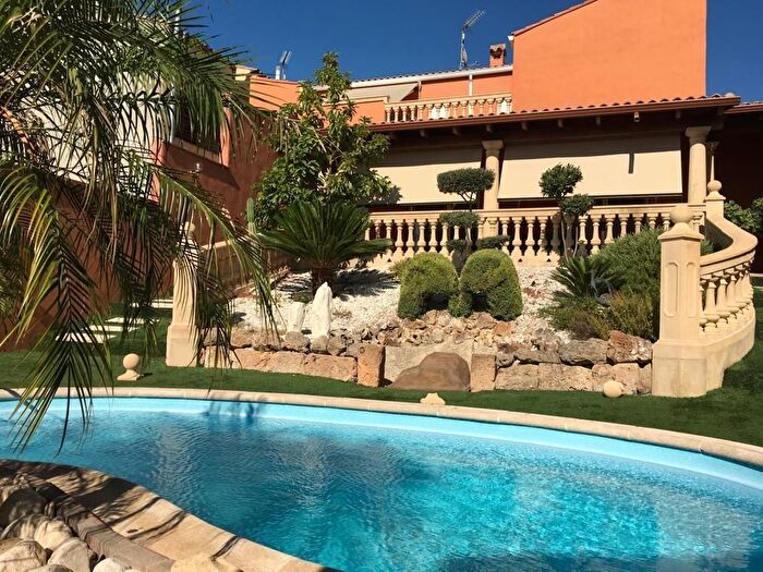 Casa en venta de 5 habitaciones en El Palomar, Valencia