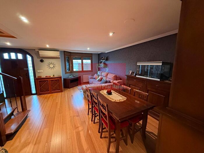 Casa en venta de 4 habitaciones, Sariegos, León