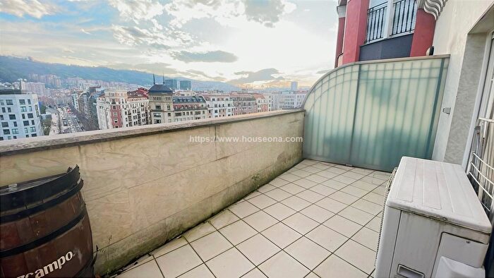 Piso en venta de 2 habitaciones en Abando Albia, Abandoibarra Guggenheim