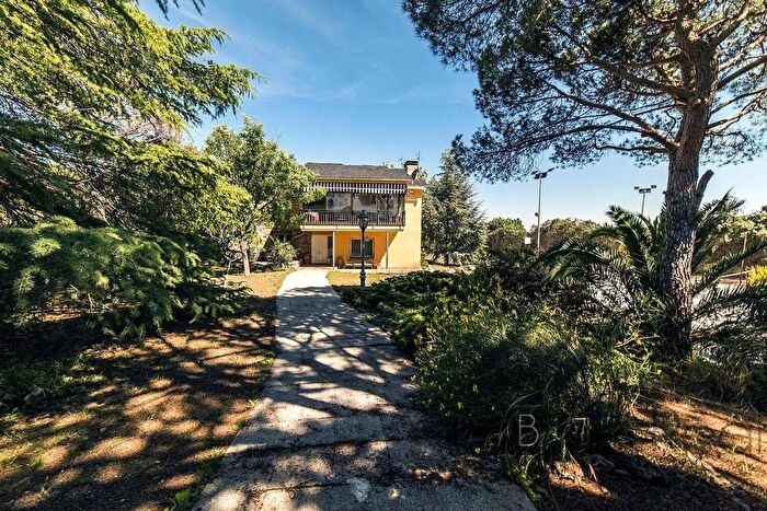 Comunidad de Madrid, Madrid: Casa en venta de 6 habitaciones