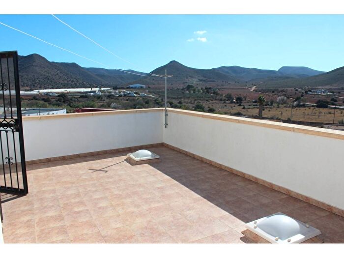 Casa de 3 habitaciones en venta en Andalucía, Almería