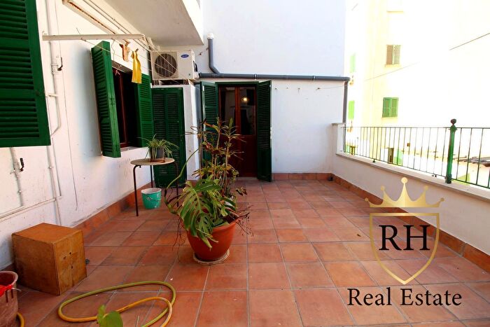 Piso de 4 habitaciones en venta en Nord, Plaça de Toros