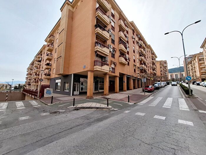 Piso en venta de 3 habitaciones: Valdeastillas Fuentezuelas, Jaén Capital