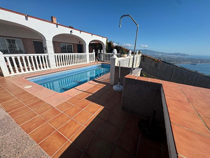 Casa en venta de 2 habitaciones en Monte los Almendros El Pargo Costa Aguilera, Salobreña