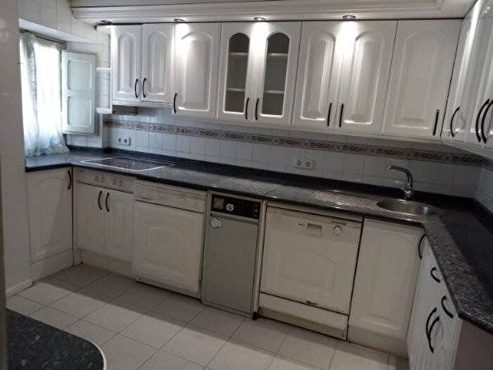 Casa en venta de 4 habitaciones en Castilla y León, Segovia