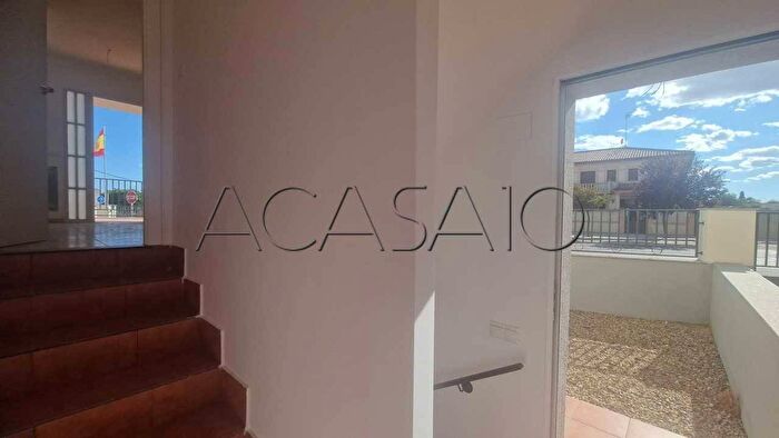 Casas en venta y pisos alquiler - 2