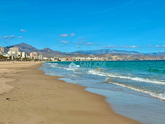 Piso en venta de 3 habitaciones: Playa Muchavista, El Campello