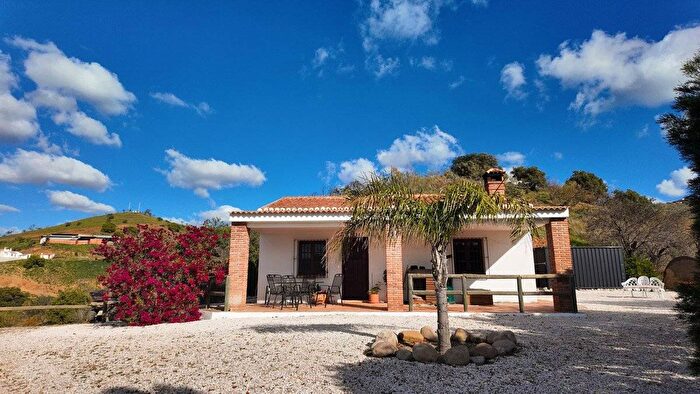 Casa en venta de 2 habitaciones, Andalucía, Málaga