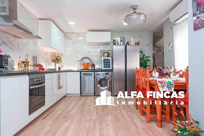 Casas en venta y pisos alquiler - 2