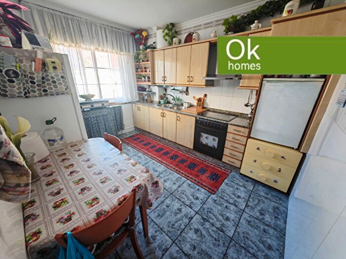 Melide, A Coruña: Piso en venta de 2 habitaciones