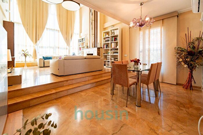 Casa en venta de 8 habitaciones: Andalucía, Sevilla