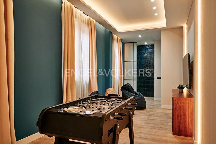 Piso en venta de 3 habitaciones en Centro, Cortes Huertas