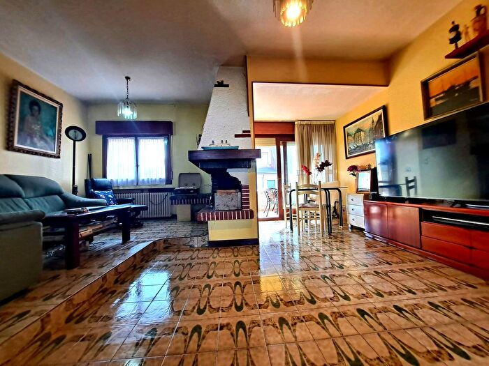 Casa en venta de 3 habitaciones, Santoña, Cantabria