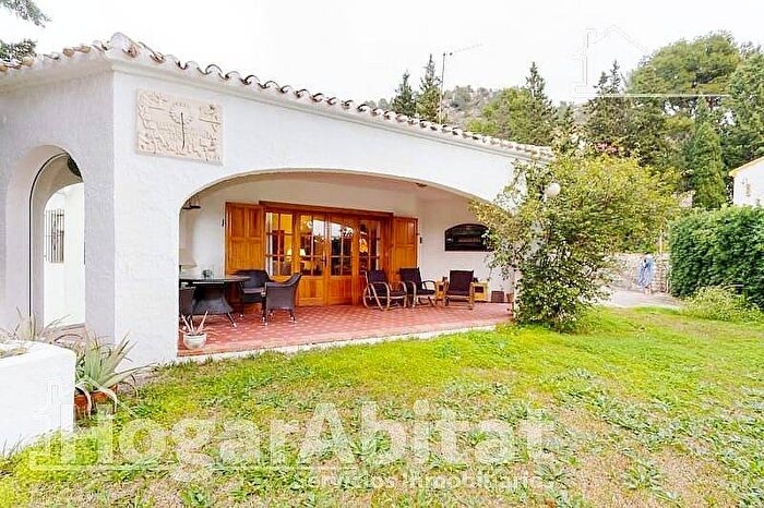 Casa en venta de 4 habitaciones en Comunitat Valenciana, València
