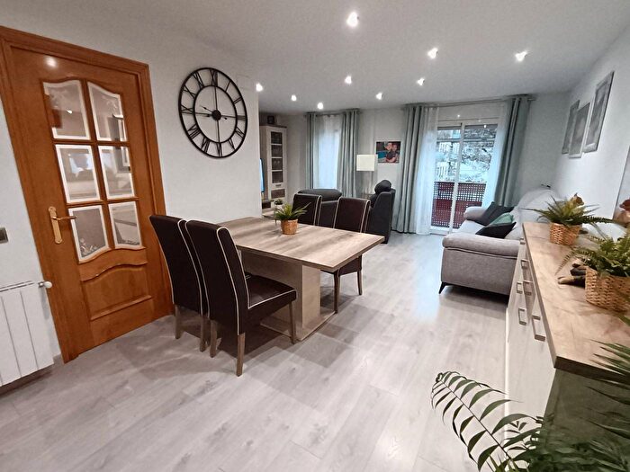 Piso de 3 habitaciones en venta en Cataluña, Barcelona