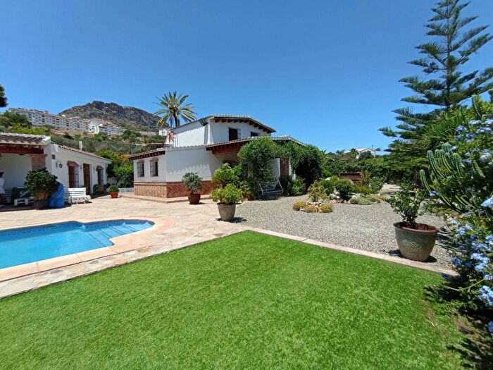 Casa de 3 habitaciones en venta en Andalucía, Málaga