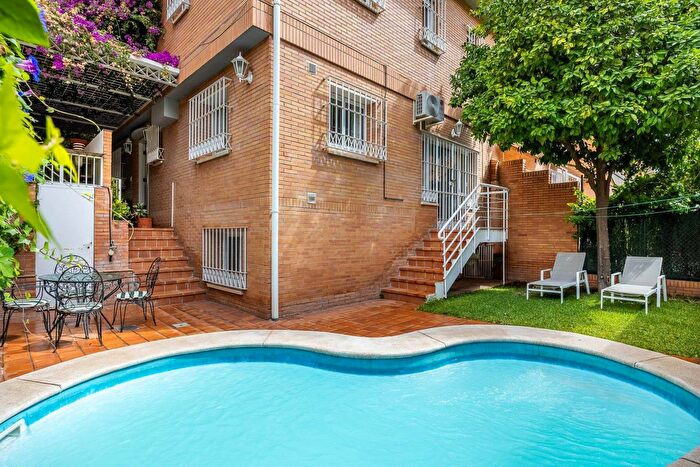 Casa en venta de 4 habitaciones en Andalucía, Sevilla
