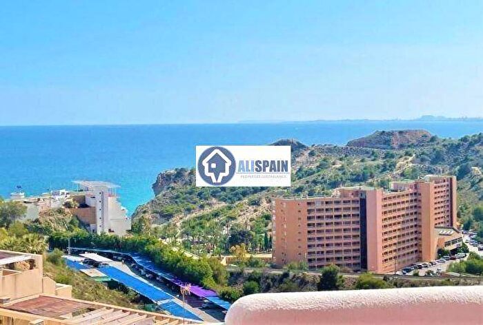Casa en venta de 4 habitaciones, Comunitat Valenciana, Alicante