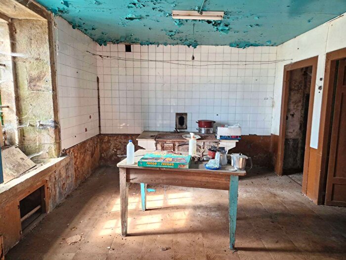 Casas en venta y pisos alquiler - 3