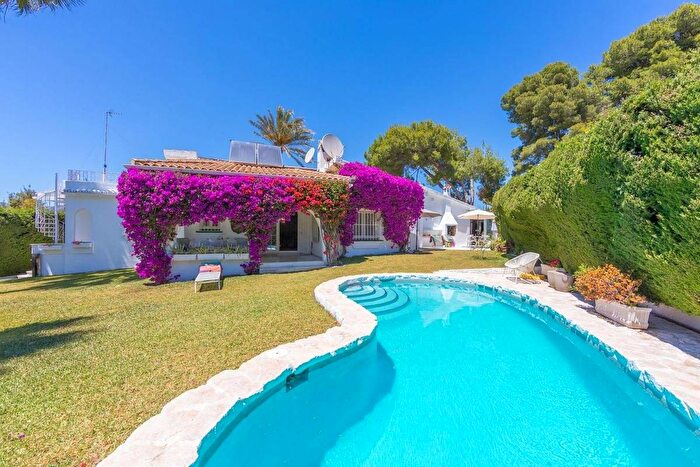 Andalucía, Málaga: Casa en venta de 5 habitaciones