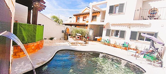Casa en venta de 4 habitaciones, Puerto de la Torre Atabal, Los Almendros El Limonero El Tomillar