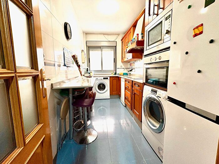Piso en venta de 3 habitaciones en Barrio Alto San Félix, Almería Capital