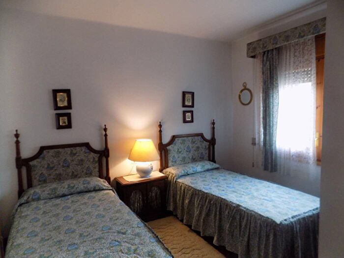 Piso en venta de 4 habitaciones: Cataluña, Girona