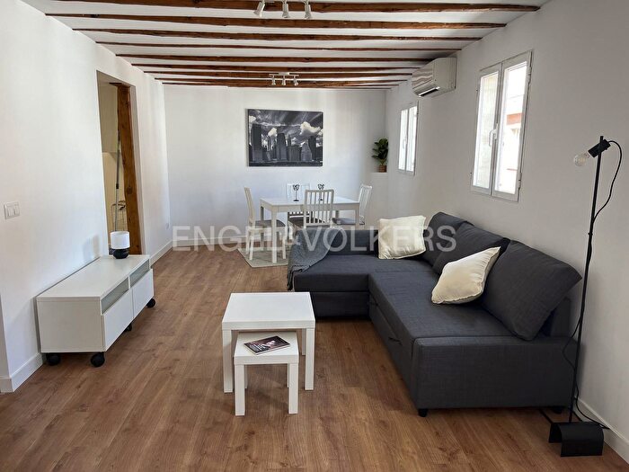 Casas en venta y pisos alquiler - 2