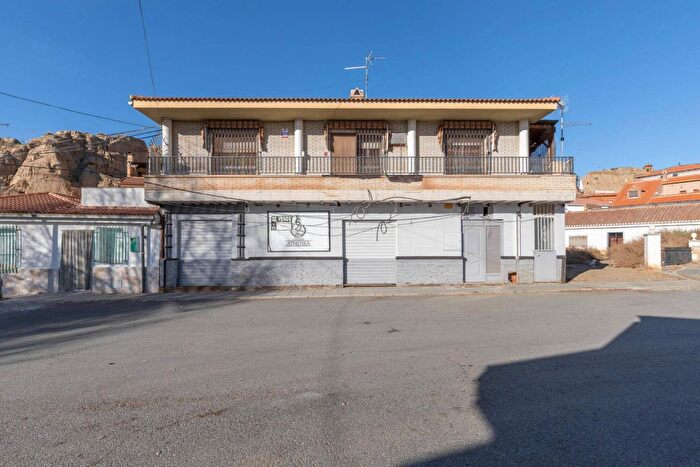 Casa de 3 habitaciones en venta en Andalucía, Granada